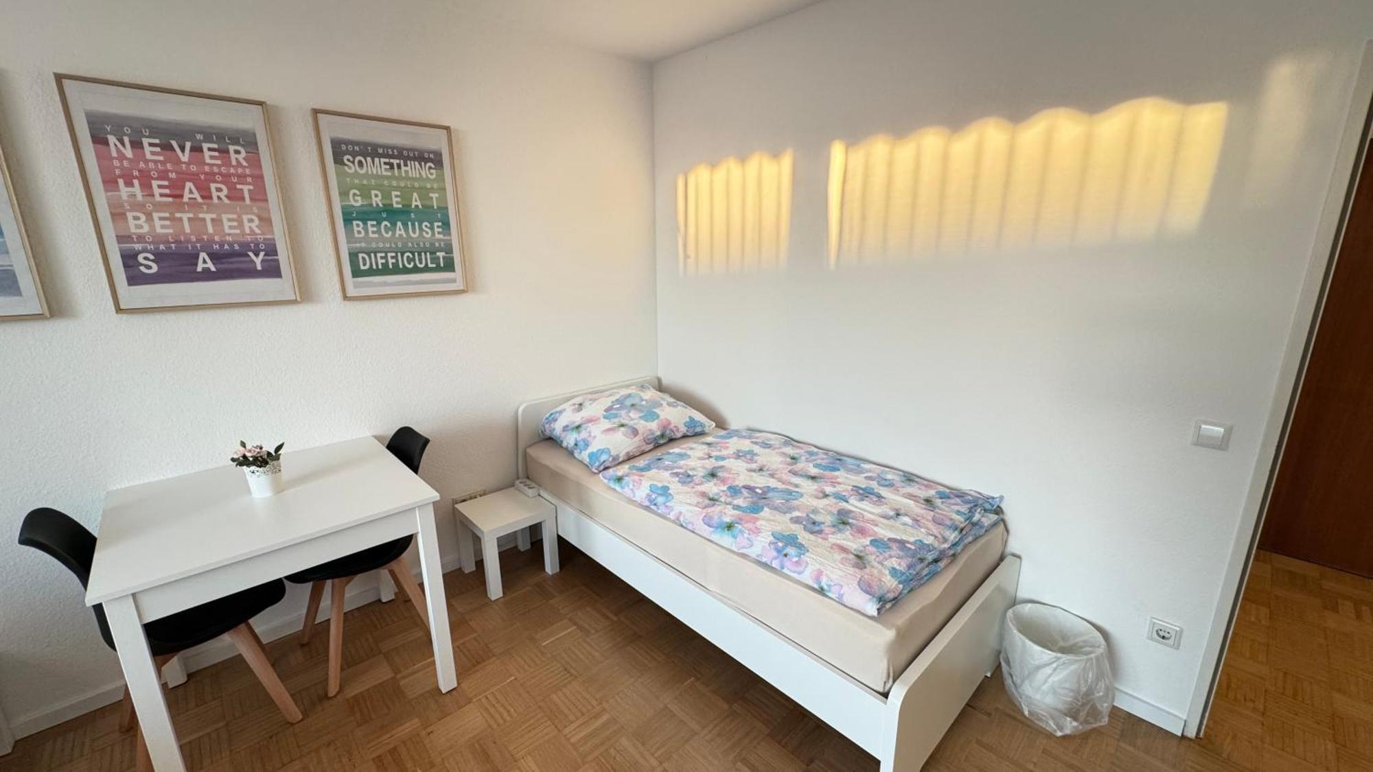 Monteur & Messezimmer Ratingen-Duesseldorf 外观 照片